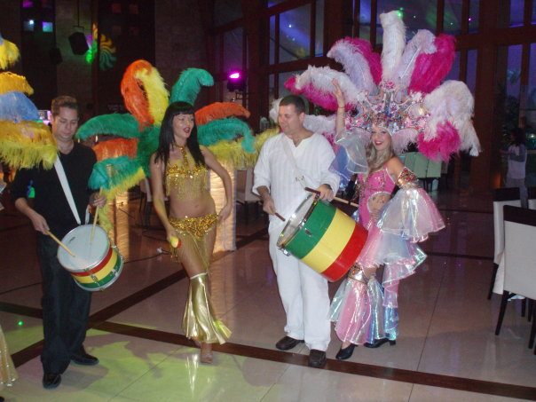 כניסת חתן כלה עם תופים ושופר